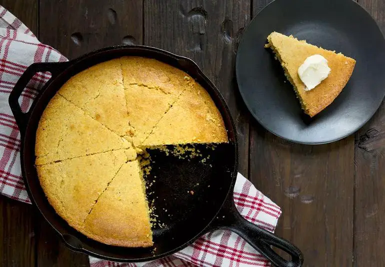 cornbread 588283630 770x533 1 jpg