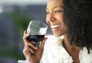 drink red wine 76132576 770x533 jpg