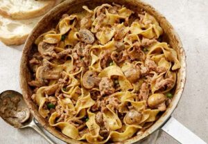 Turkey Stroganoff 172423623 770x533 1 jpg