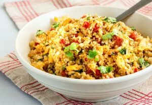 cauliflowerFriedRice 1132523140 770x533 1 jpg