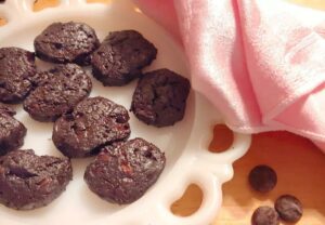 dblChocIcebxCookies 770x553 jpg