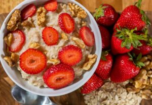 oatmealFruit LMC 060120 770x533 1 jpg