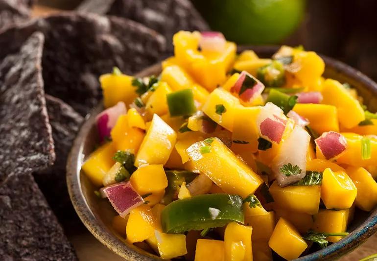 mango Salsa Chips 472207253 770x533 1 jpg